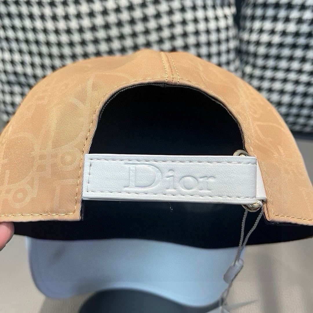 Christian Dior Caps